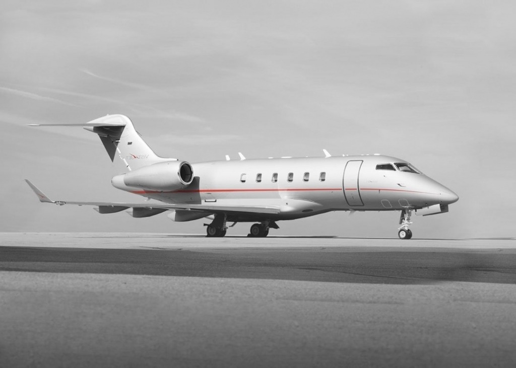 Bombardier Challenger 350 Pictures