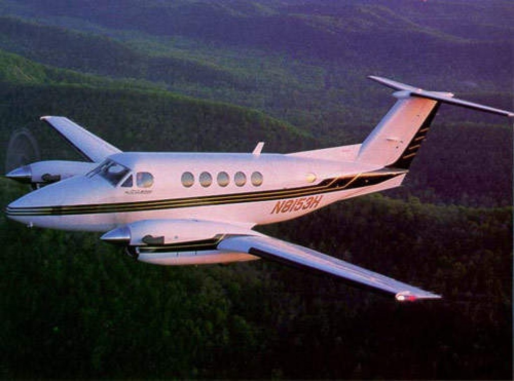 Beechcraft King Air B200 Pictures