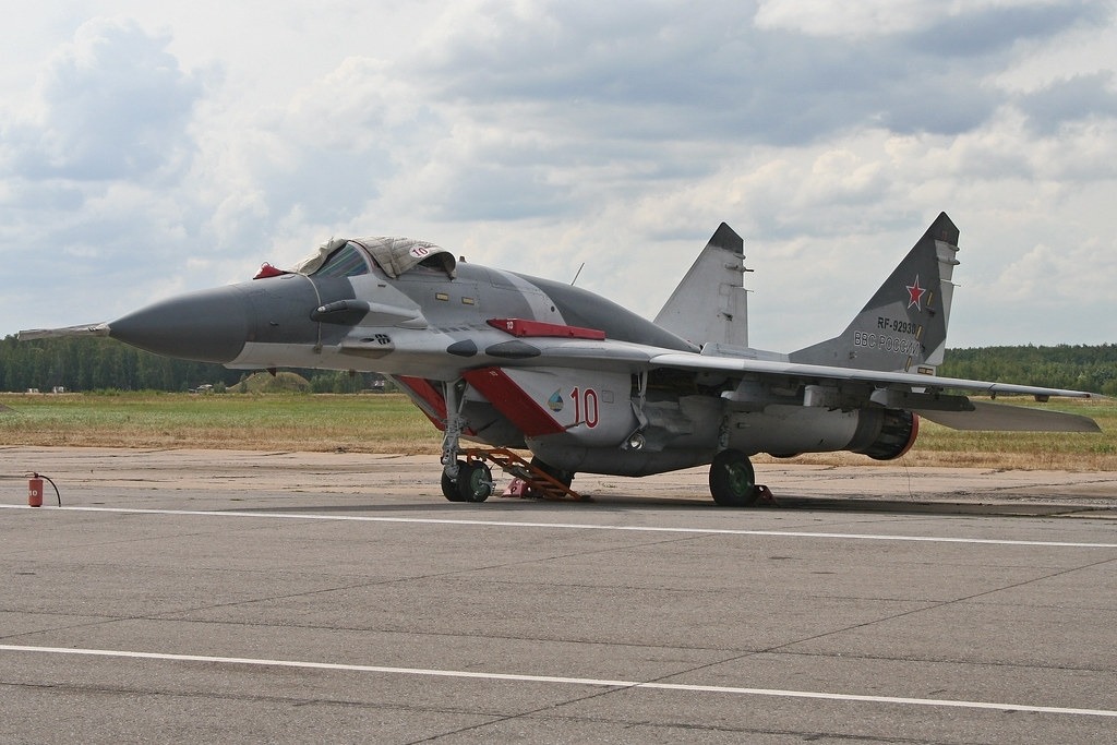 Mikoyan MiG29SMT Fulcrum Powertrain