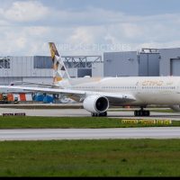 Airbus A3501000 XWB Wallpapers